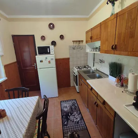 In Agard - Velence-see 20586 بيت للعطل *