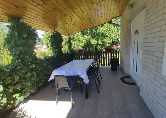 In Agard - Velence-see 20586 *